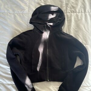 lululemon full zip cropped scuba